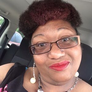 Meet your Posher, Dora